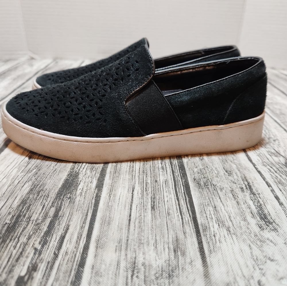 Vionic sneakers - Picture 8 of 10